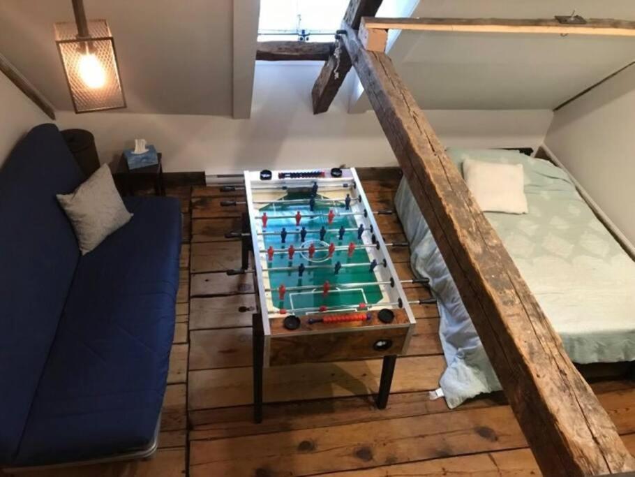 Om Chalet 1 Avec Spa Face Au Fleuve Saint-Jean Екстериор снимка